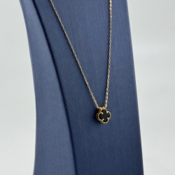 گردنبند ونکلیف