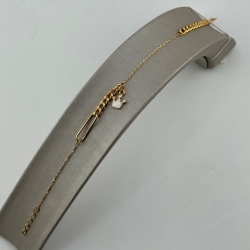 دستبند رامو با آویز تاج